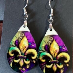 Elegant Purple, green and Gold Fleur-de-Lis Earrings Mardi Gras